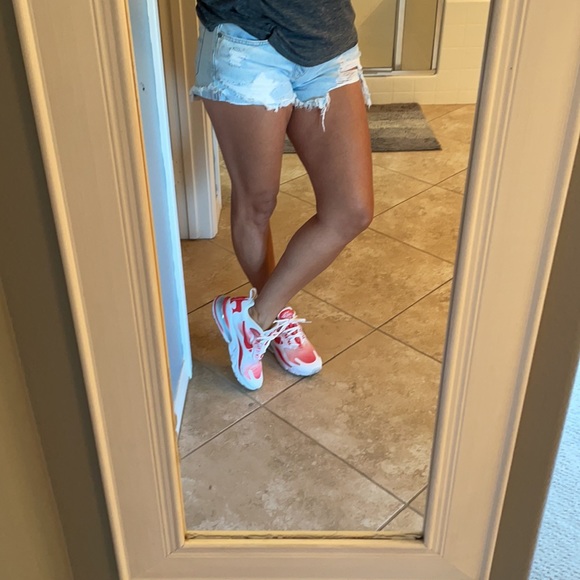 Nike Shoes - Nike air max 270 react